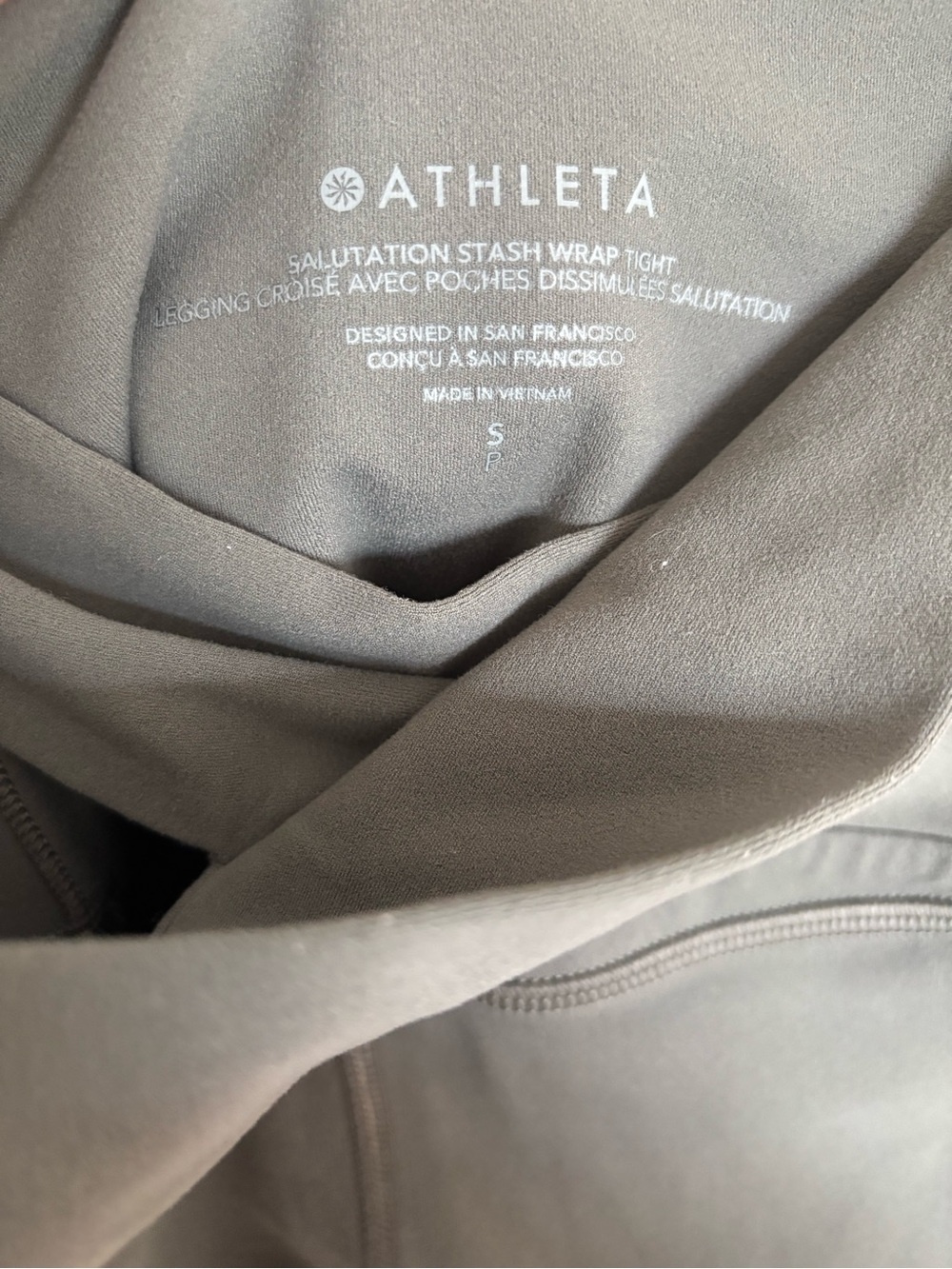 Athleta Salutation Stash Wrap Tights - Picture 6 of 6